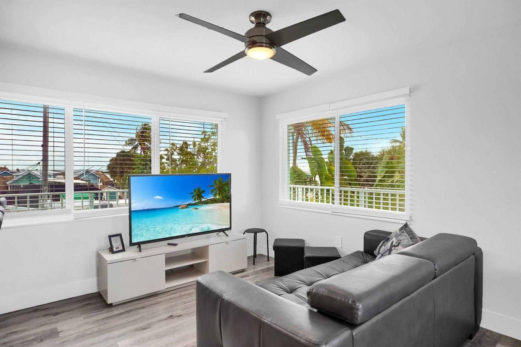 Waterfront Studio 1, Kayaks, Pool, Bay View, Wifi Jewfish Экстерьер фото